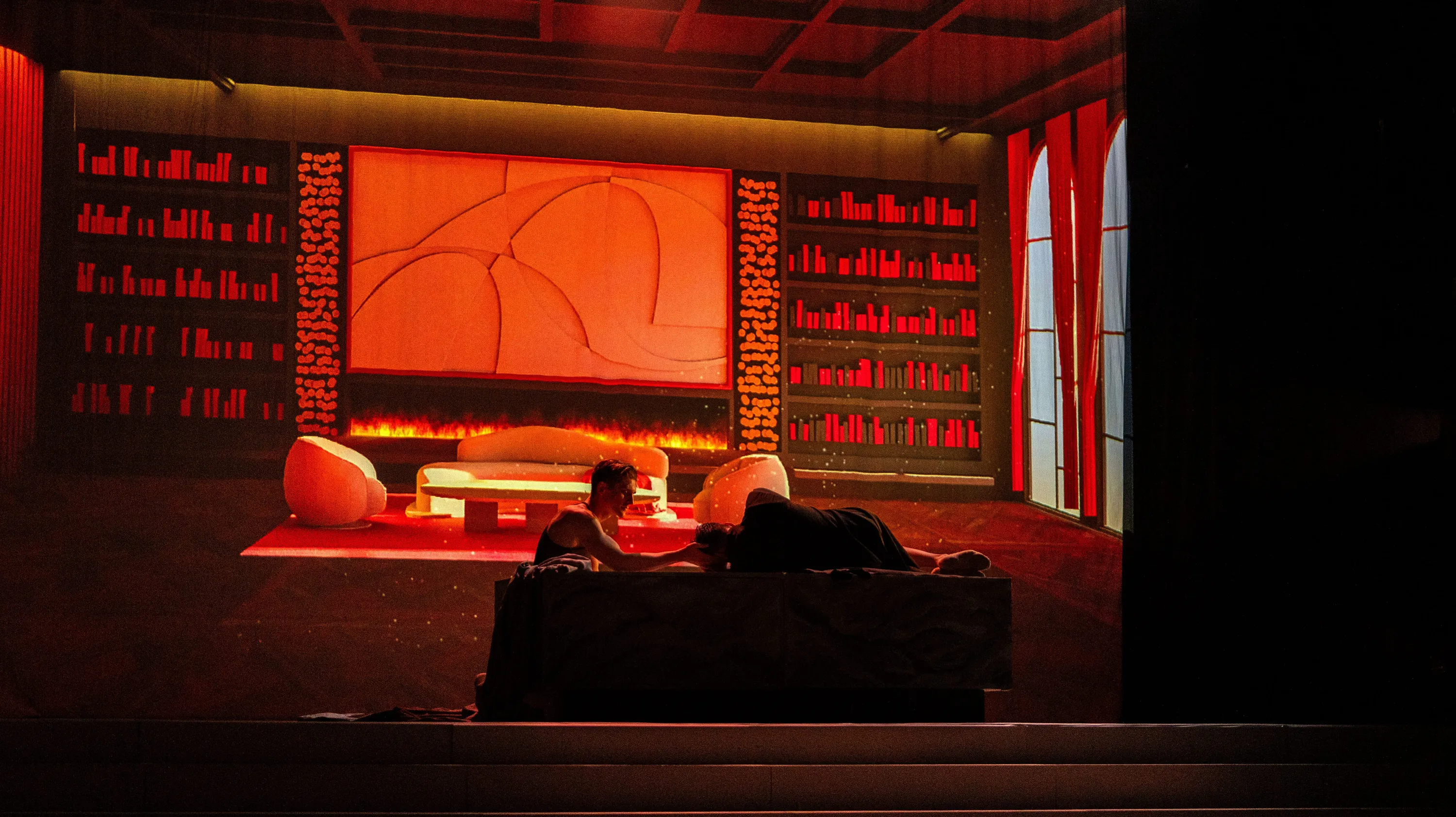 Capulets Act2 Scene3 His Bed Chamber