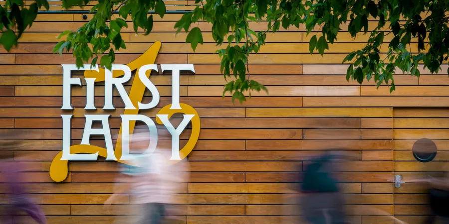 Span First Lady Chicago River Cruise Brand 8