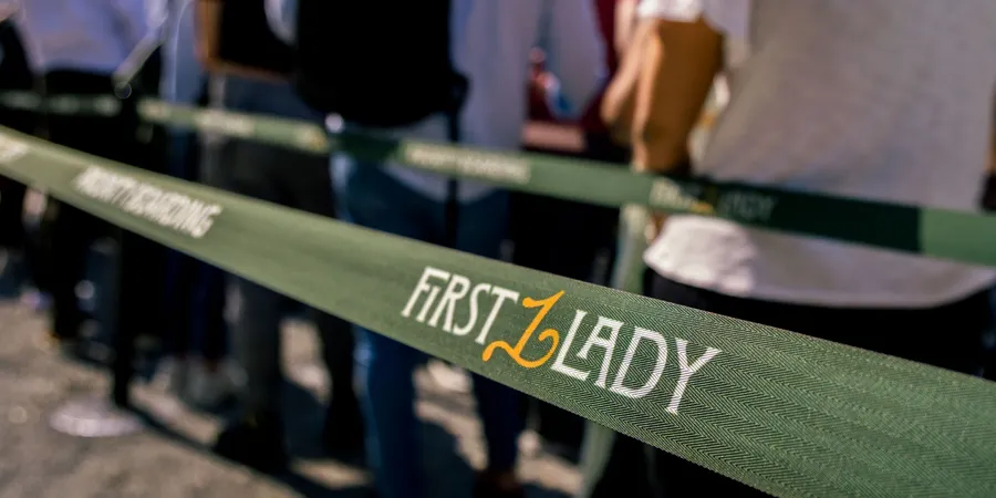 Span First Lady Chicago River Cruise Brand 15