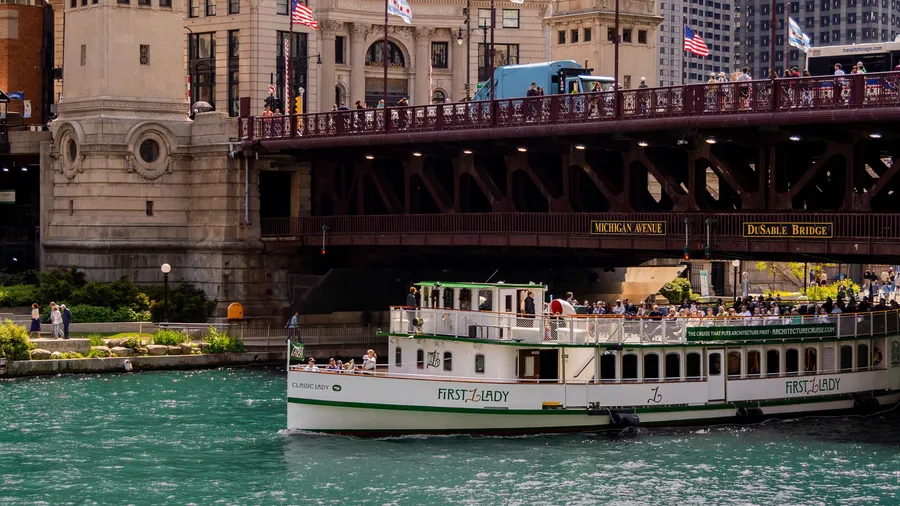Span First Lady Chicago River Cruise Brand 34