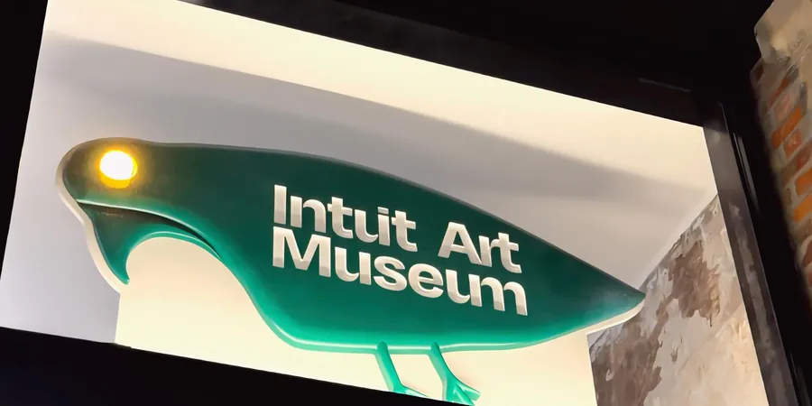 Span Intuit Signage Bird 01
